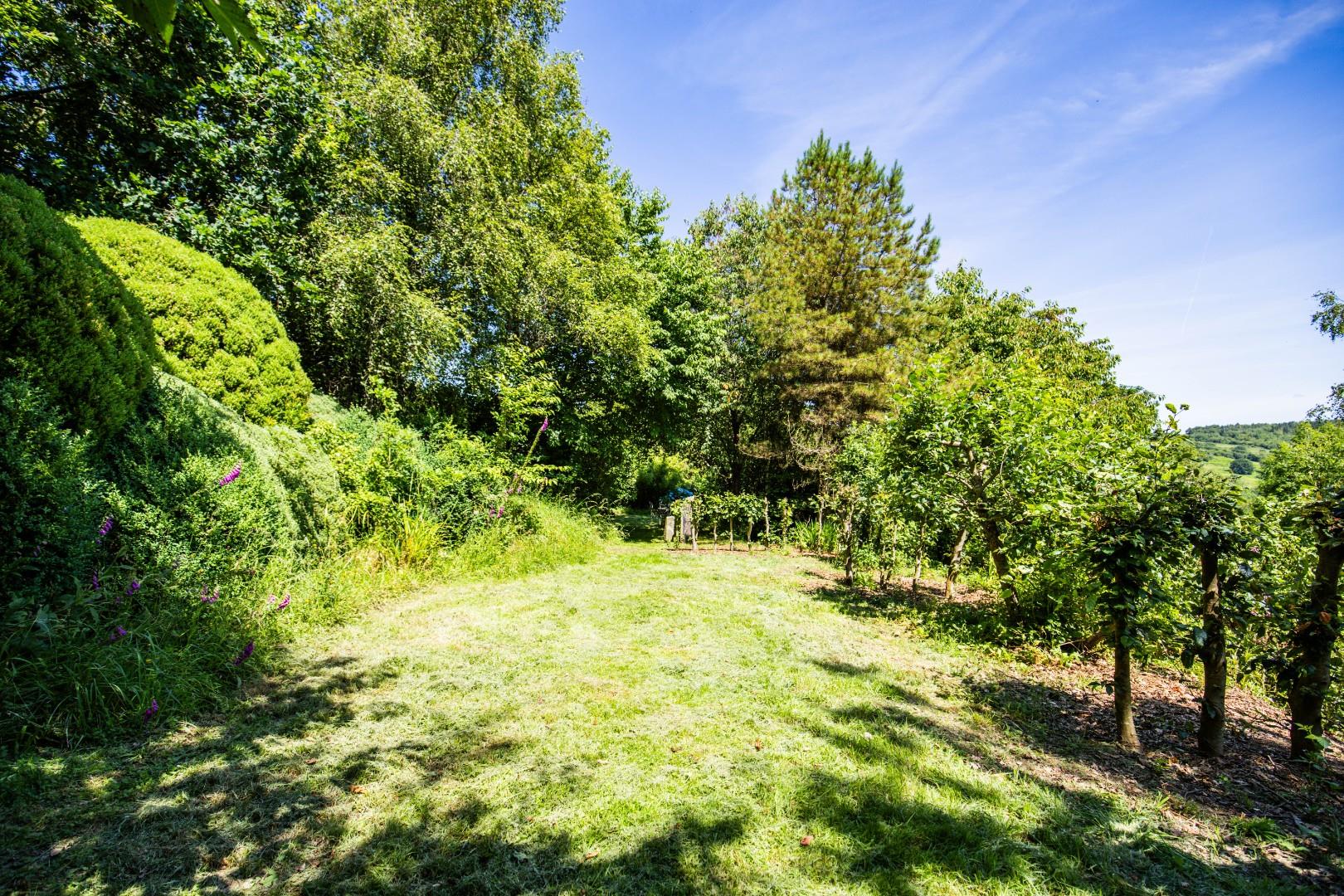Gelliwrgan Farm, Gelli Wrgan Road, Ynysbwl, Pontypridd, CF37 3PG